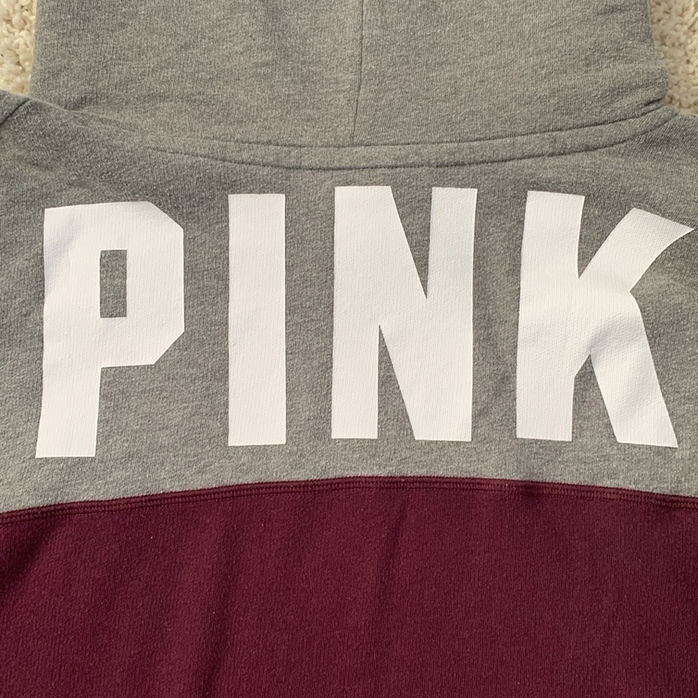 Victoria’s Secret sweater size S - Picture 6 of 7